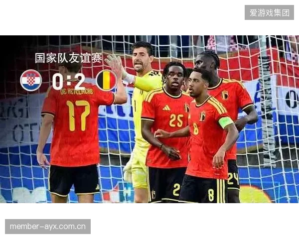 卢卡库国家队进球效率远超俱乐部,其禁区支点作用与抢点能力是比利时最稳定的终结保障。 卢卡库国家队进球效率远超俱乐部,其禁区支点作用与抢点能力是比利时最稳定的终结保障。